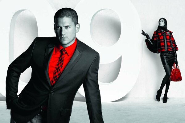 El actor Wentworth Miller con una chica