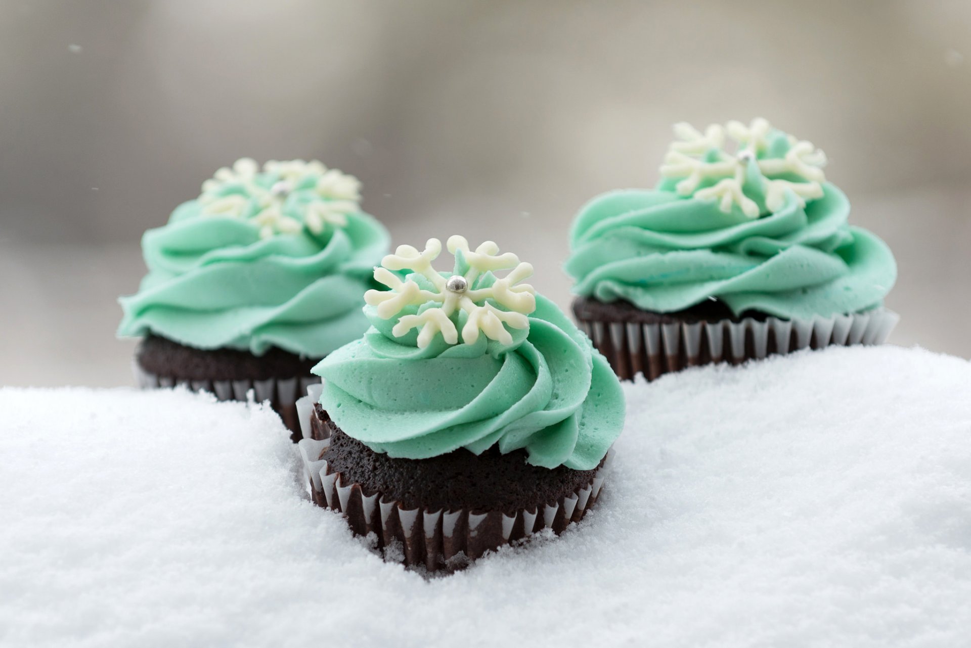 cupcakes cream snowflakes dessert sweet sweets snow winter