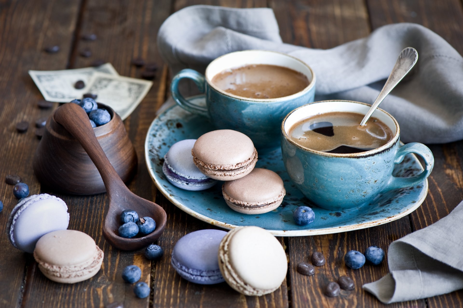 cookies macaroon coffee dessert berries blueberrie