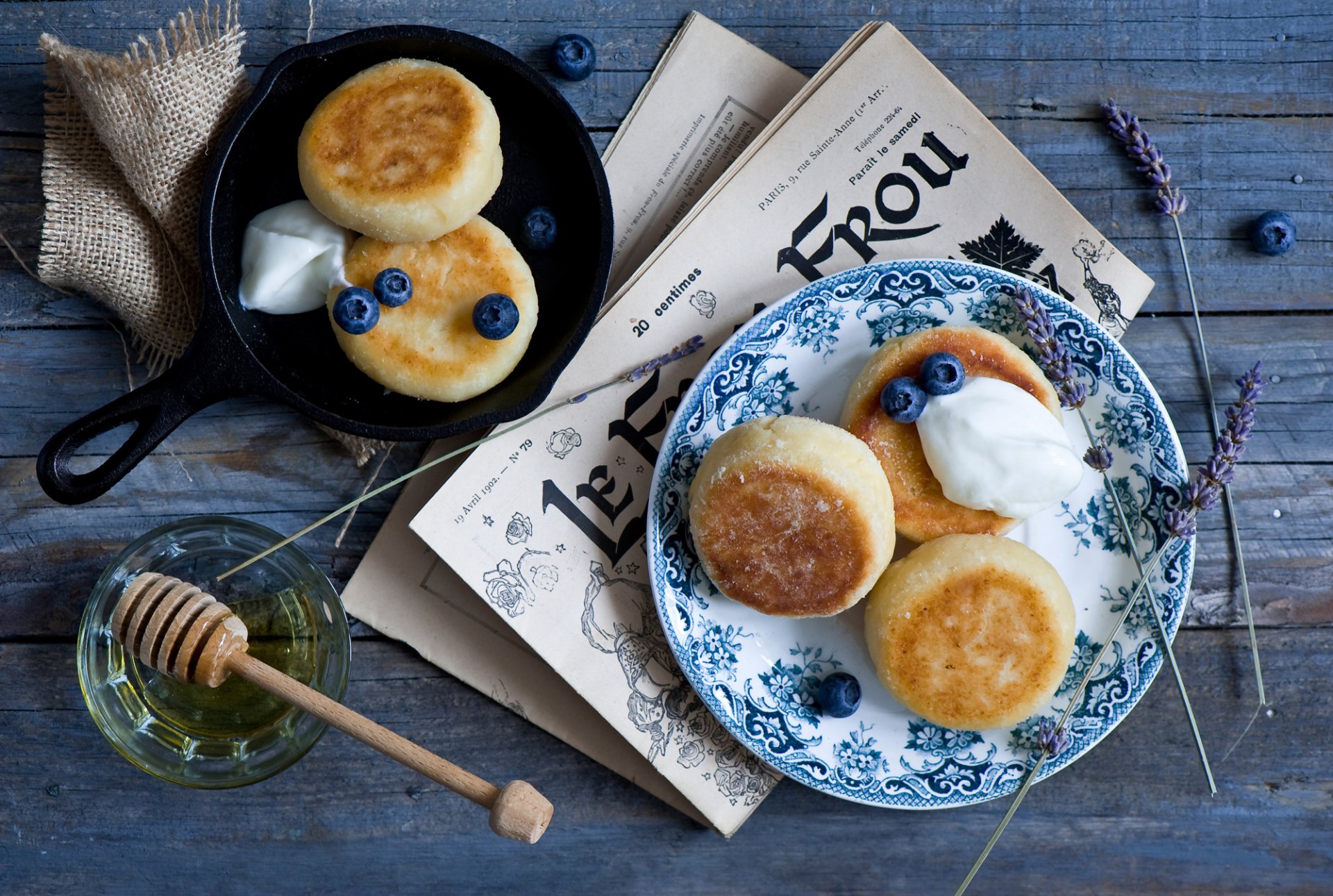 zeitung pfannkuchen beeren blaubeeren