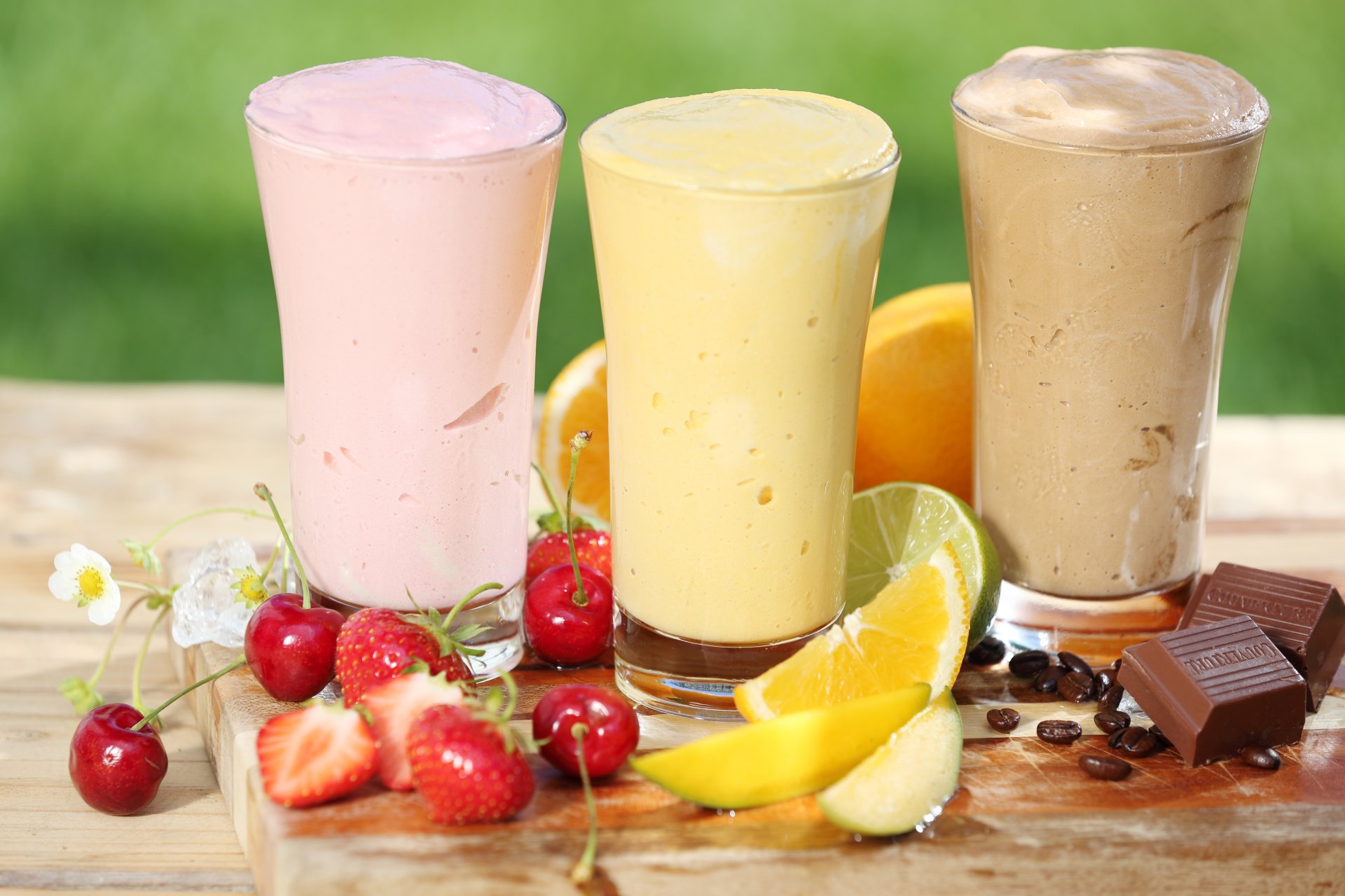 milchshake früchte beeren zitrusfrüchte schokolade