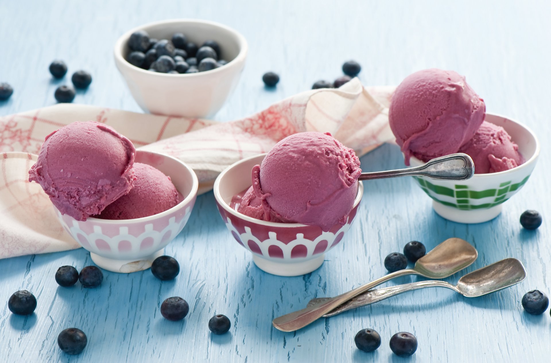 ice cream dessert berries blueberries spoon