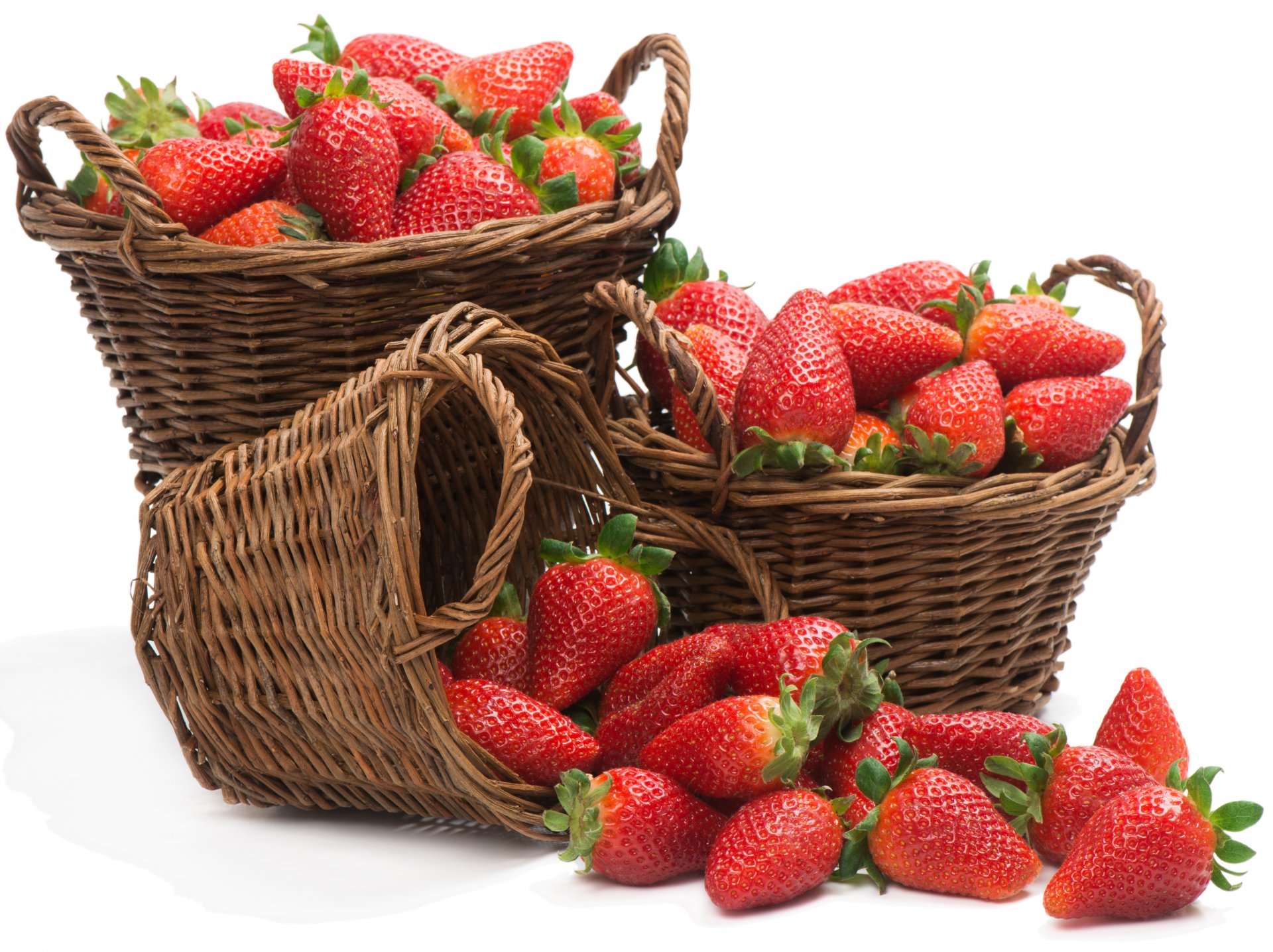 fresh berries strawberries baskets strawberries basket