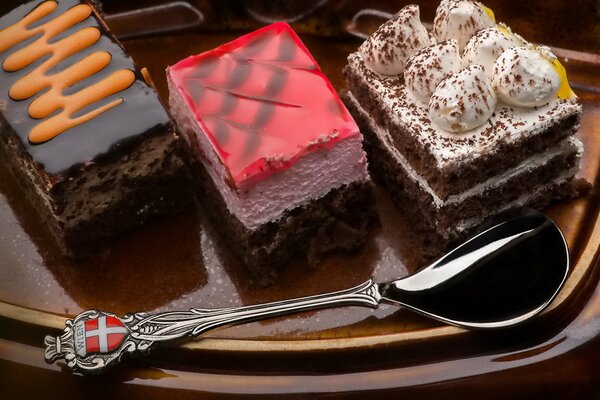 Besquit with chocolate cream decorated with multicolored topping