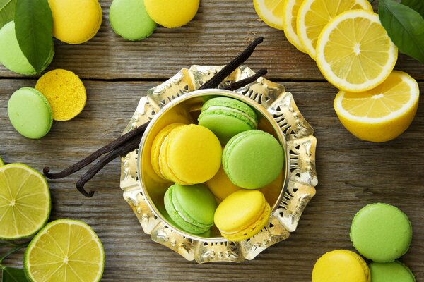 Macarrones de limón y menta, limón y Lima