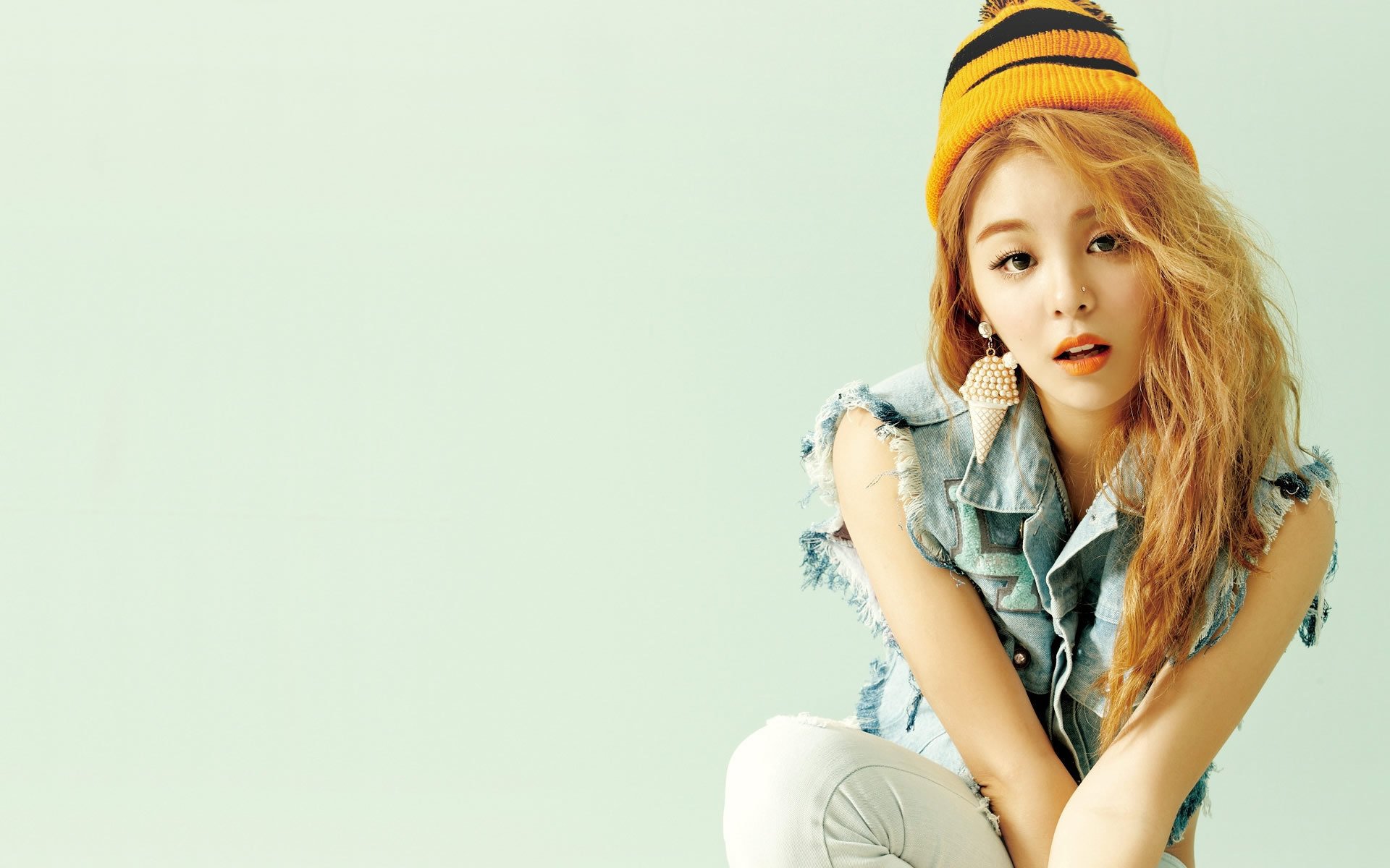 k-pop ailee music south korea girl asian