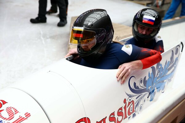 Lyudmila Podgkina Bob Sotschi 2014