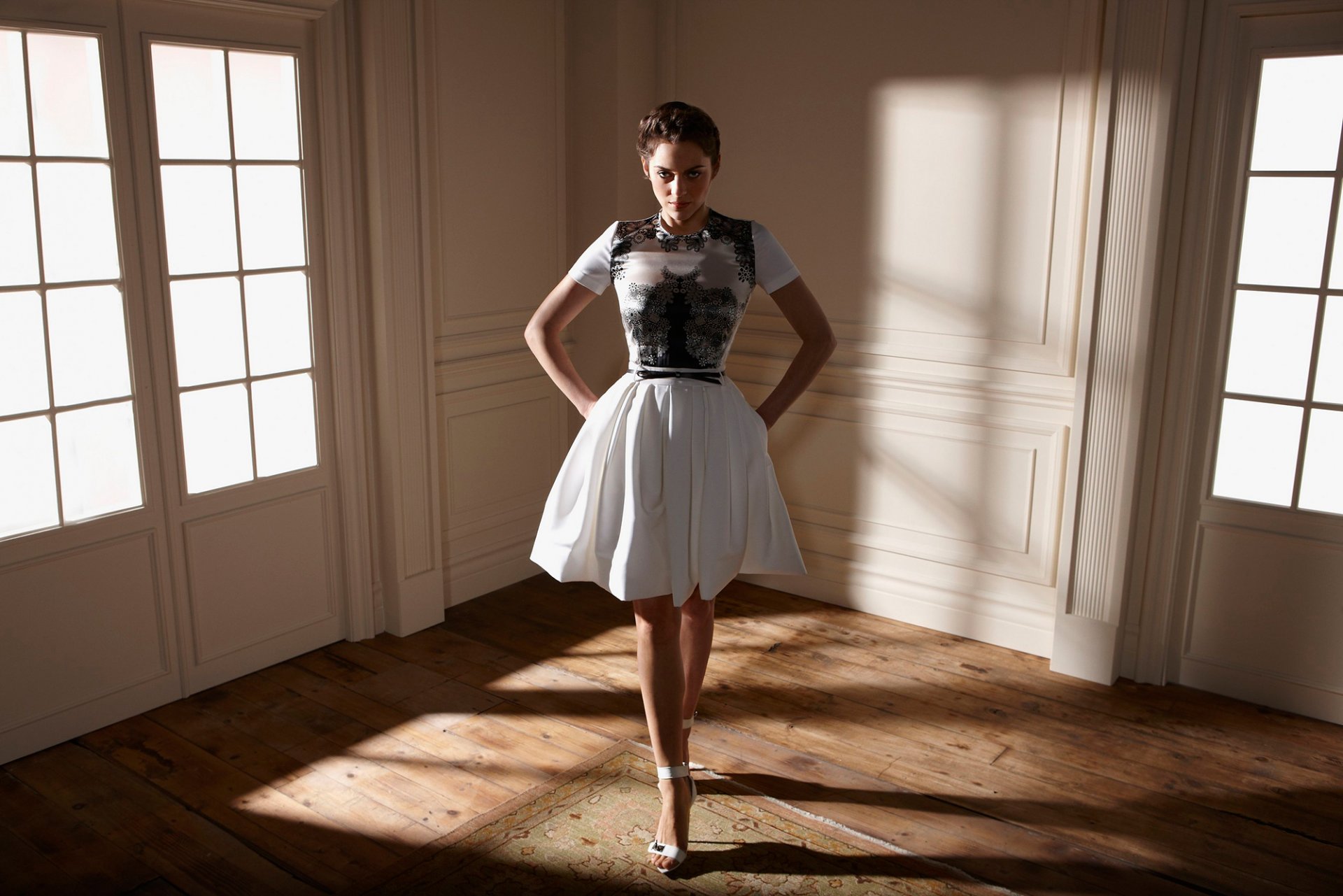 marion cotillard fotoshooting kleid der dunkle ritter: die wiedergeburt