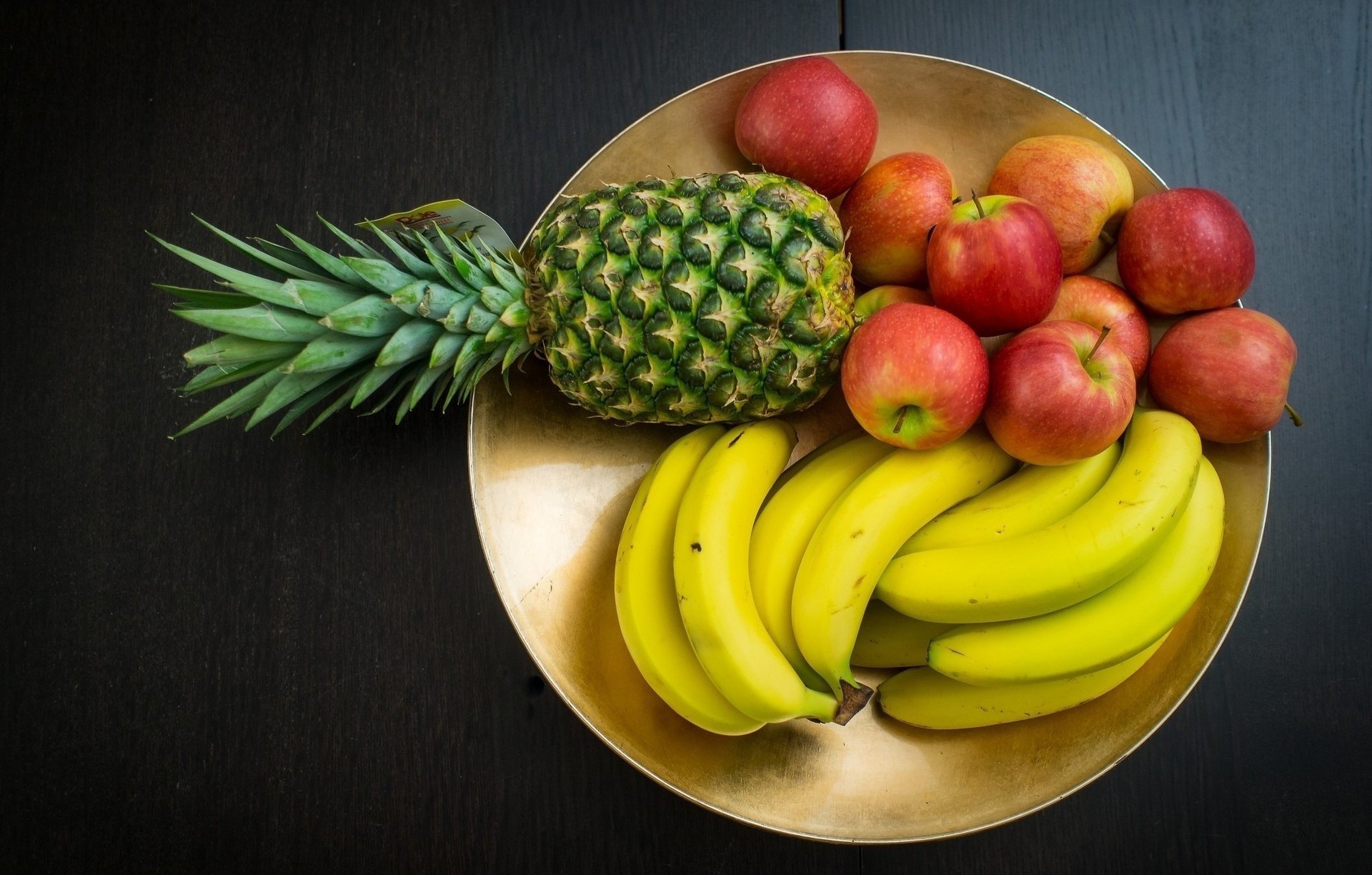 cibo frutta piatto banana mele ananas sano