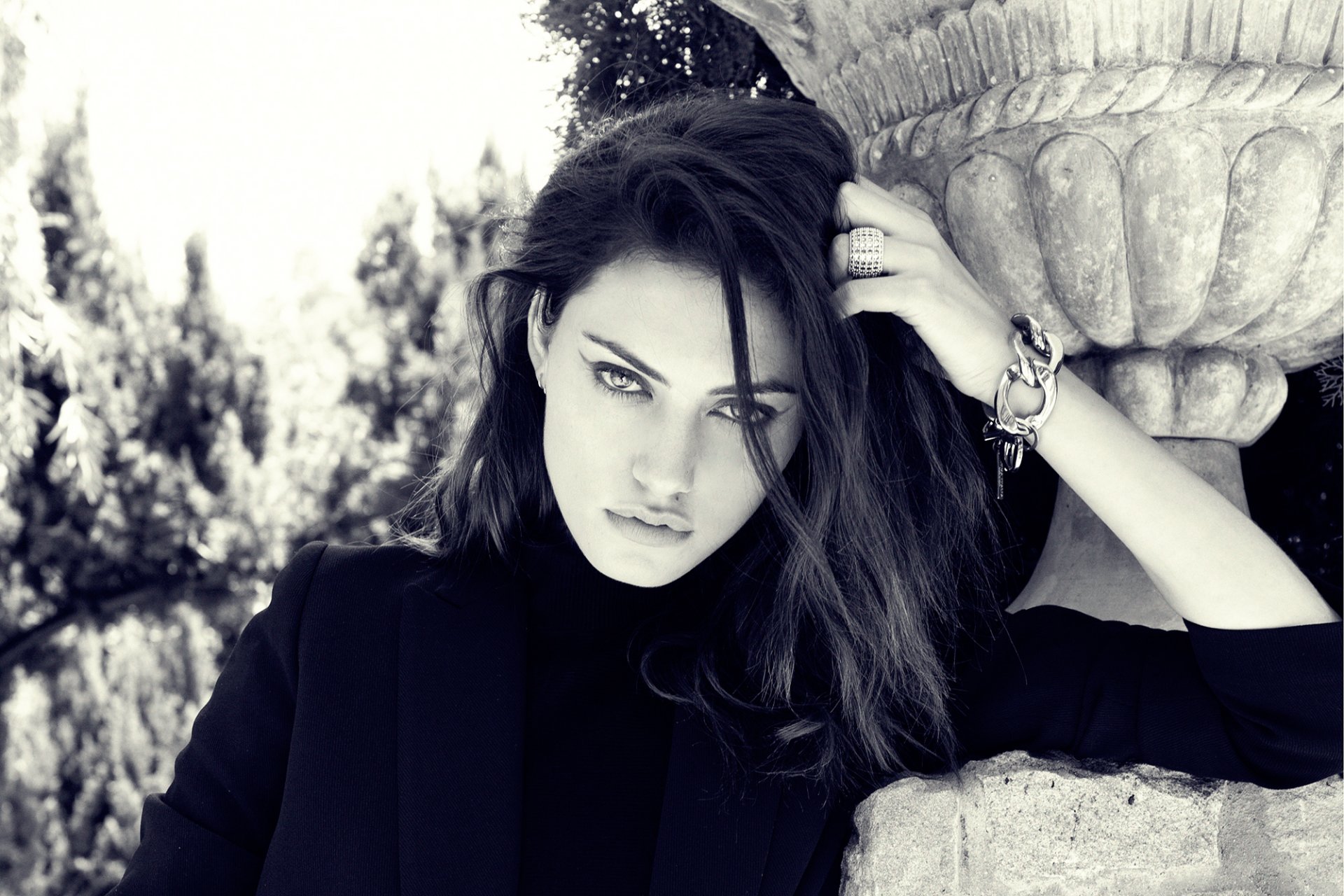 phoebe tonkin julio de 2014 sesión de fotos influencia