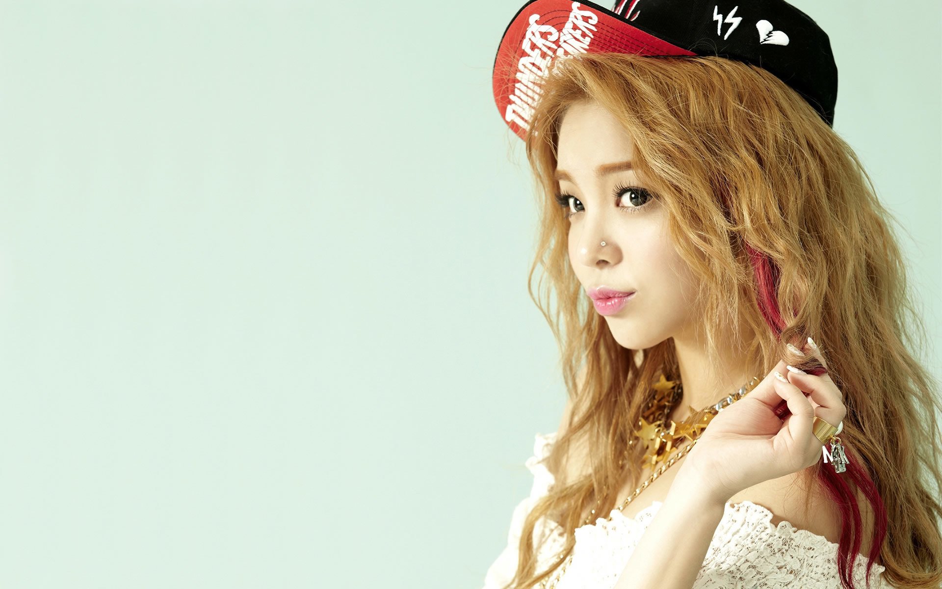 k-pop ailey musique fille asiatique