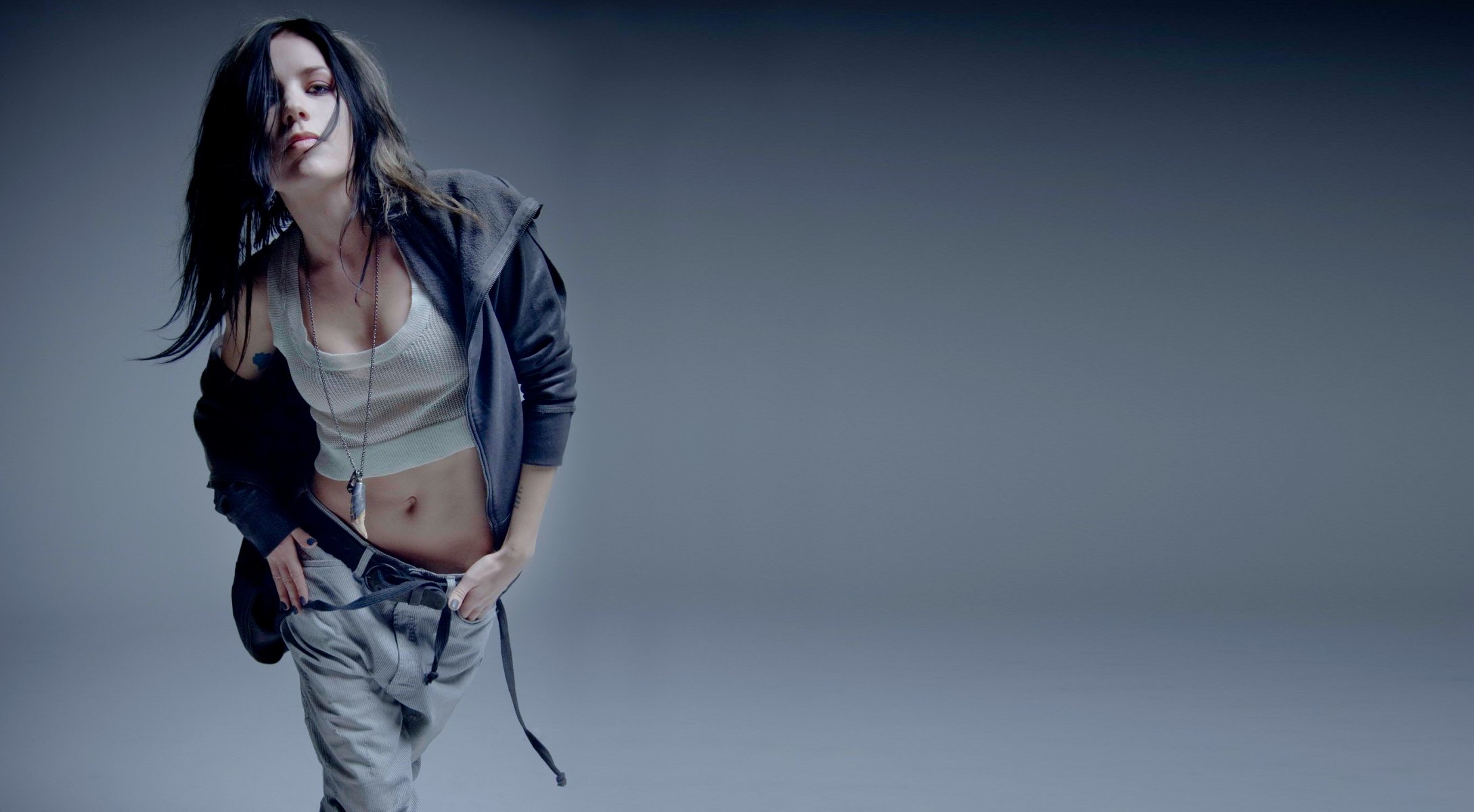 хол skylar grey holly brooke us-amerikanische sängerin songwriterin musikproduzentin gitarristin pianistin