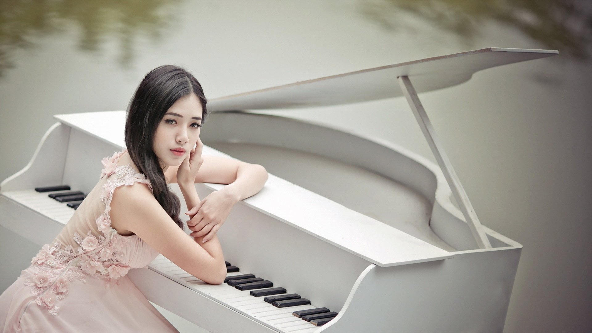 девушка азиатка музыка пианино
