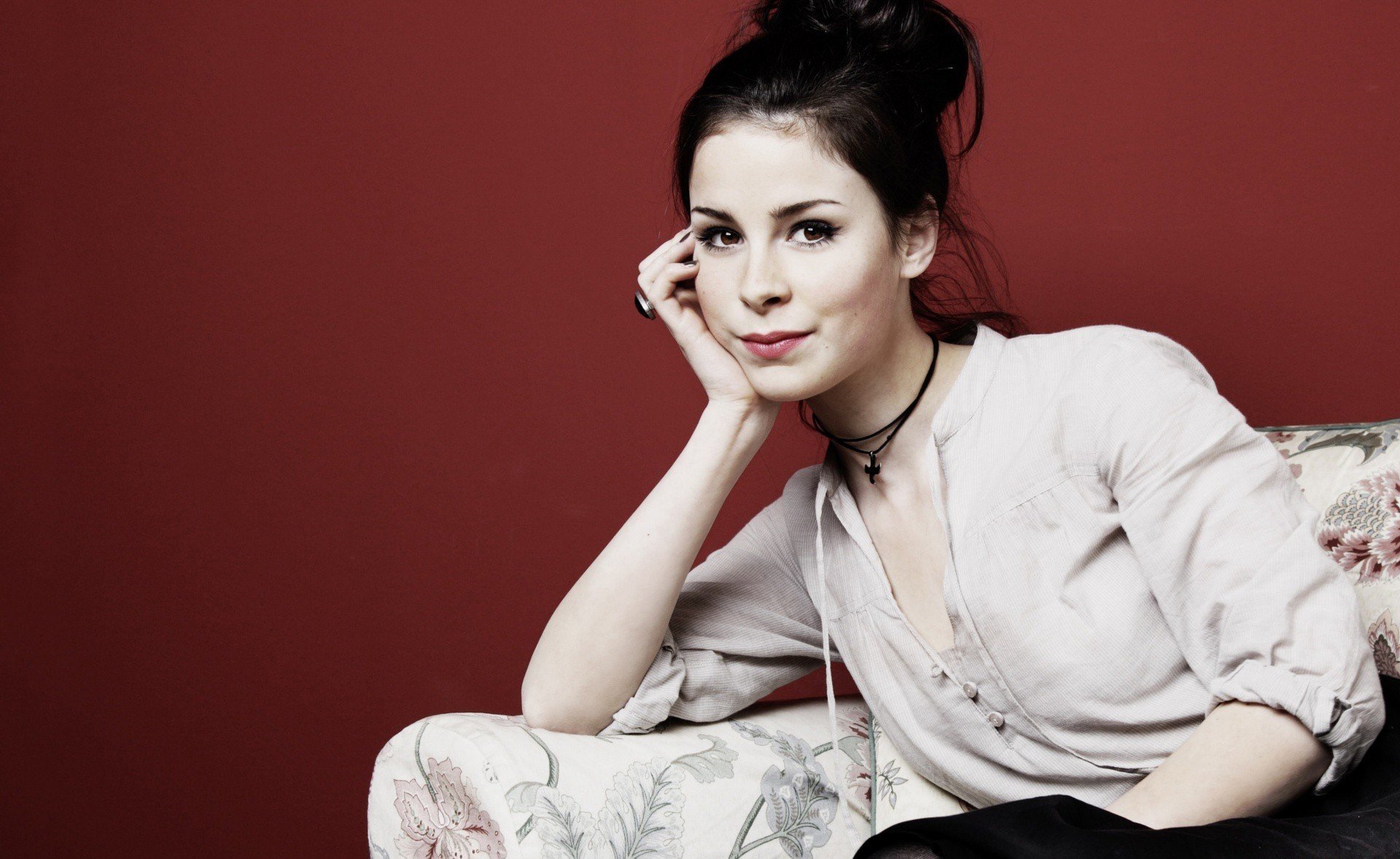 lena meyer-landrut cantante ragazza posa