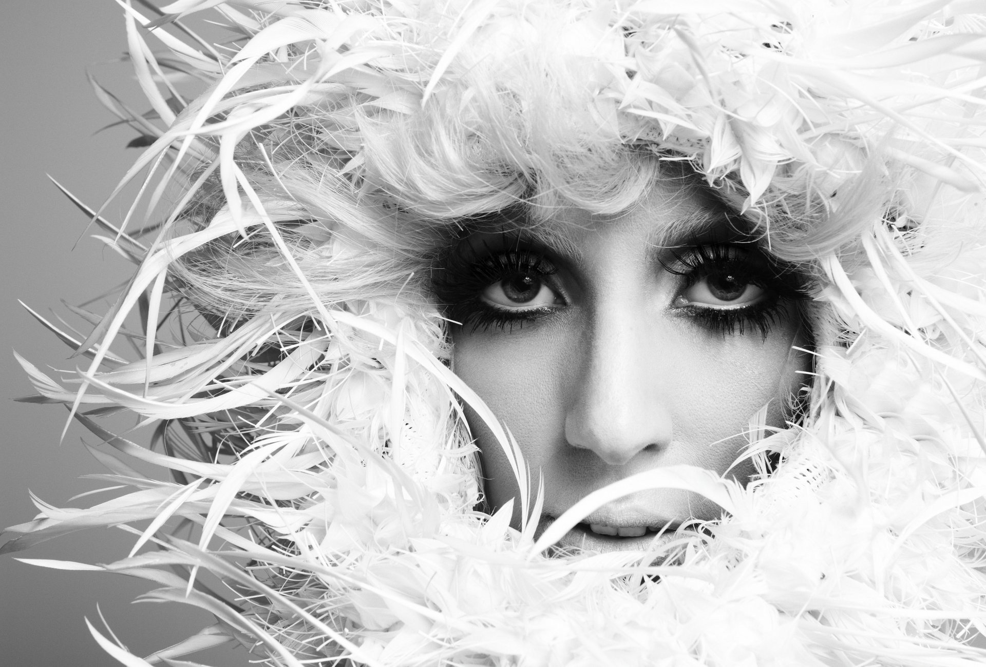 lady gaga singer girl eyes make-up