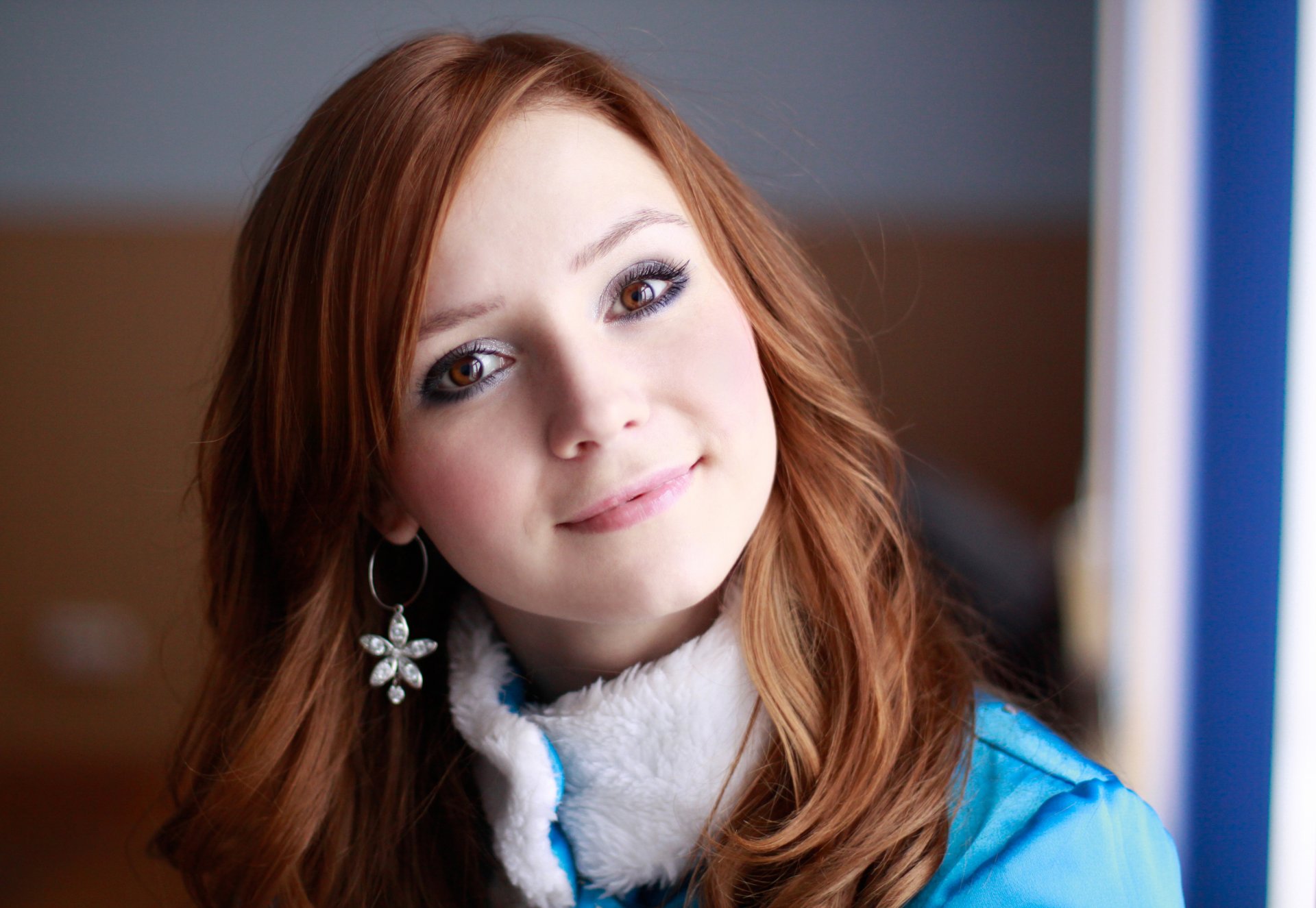 girl redhead beautiful eyes hair blue blue smile