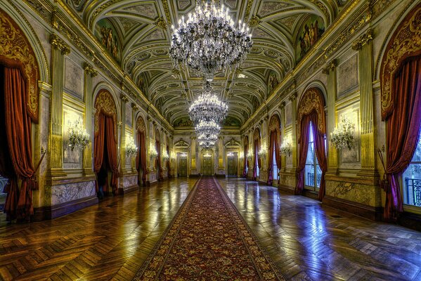 Vintage corridor in the palace