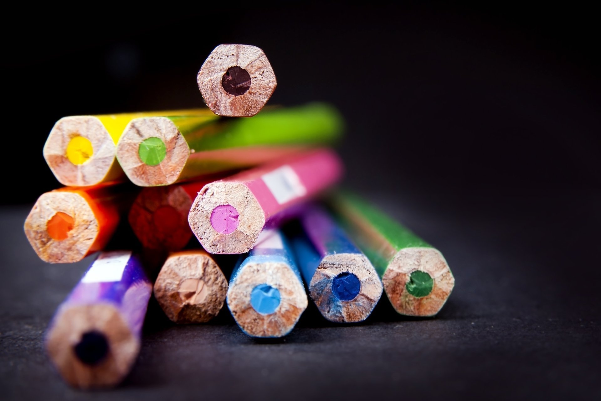 divers flou macro fond papier peint crayons de couleur