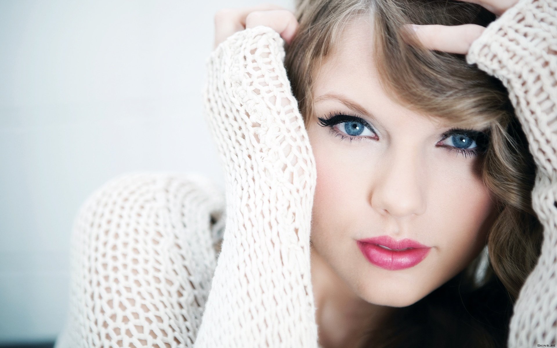 taylor swift singer music