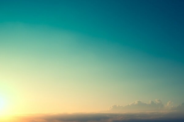 Belle vue sur le ciel et les nuages