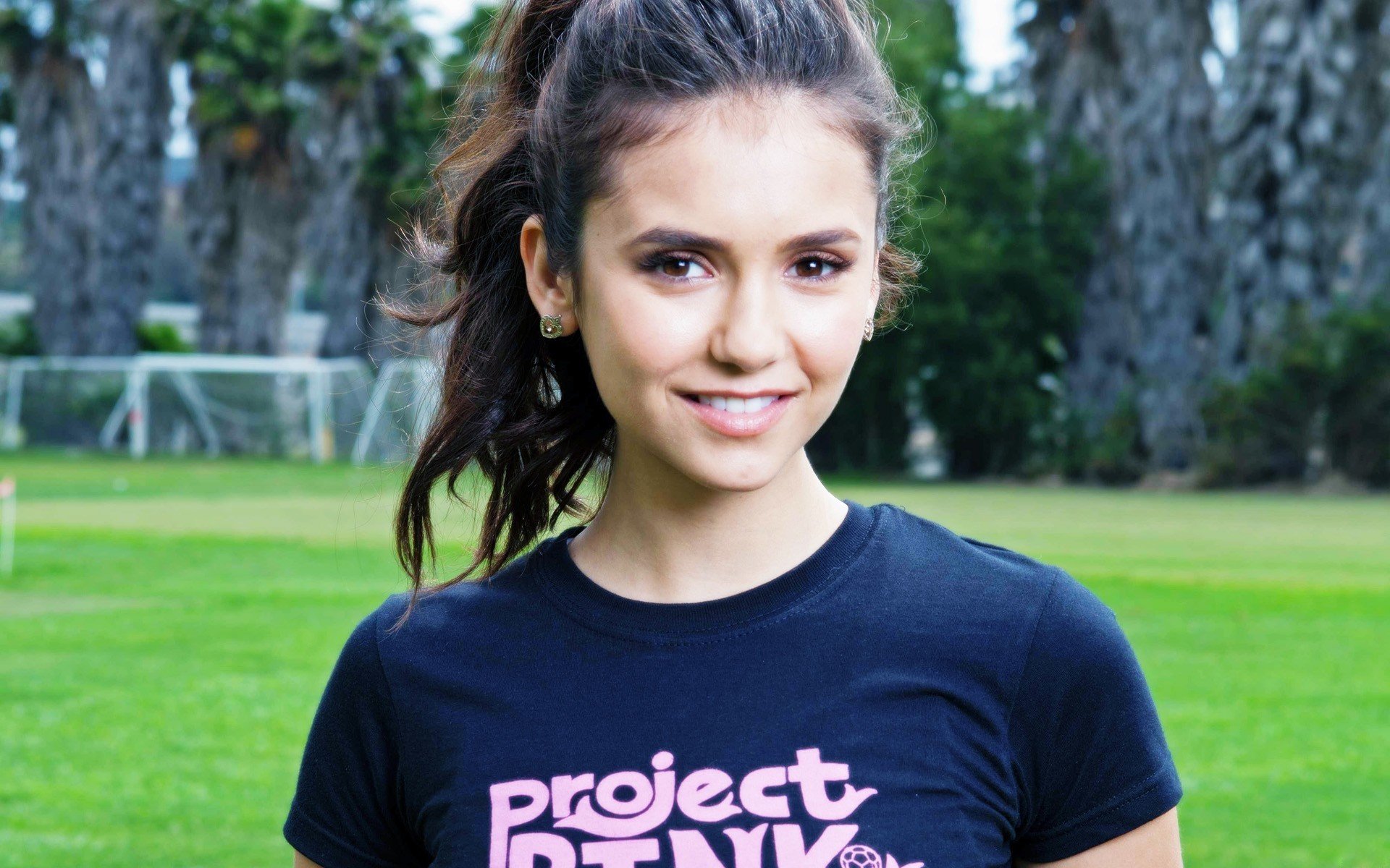 nina dobrev girl actress the vampire diaries tv serie