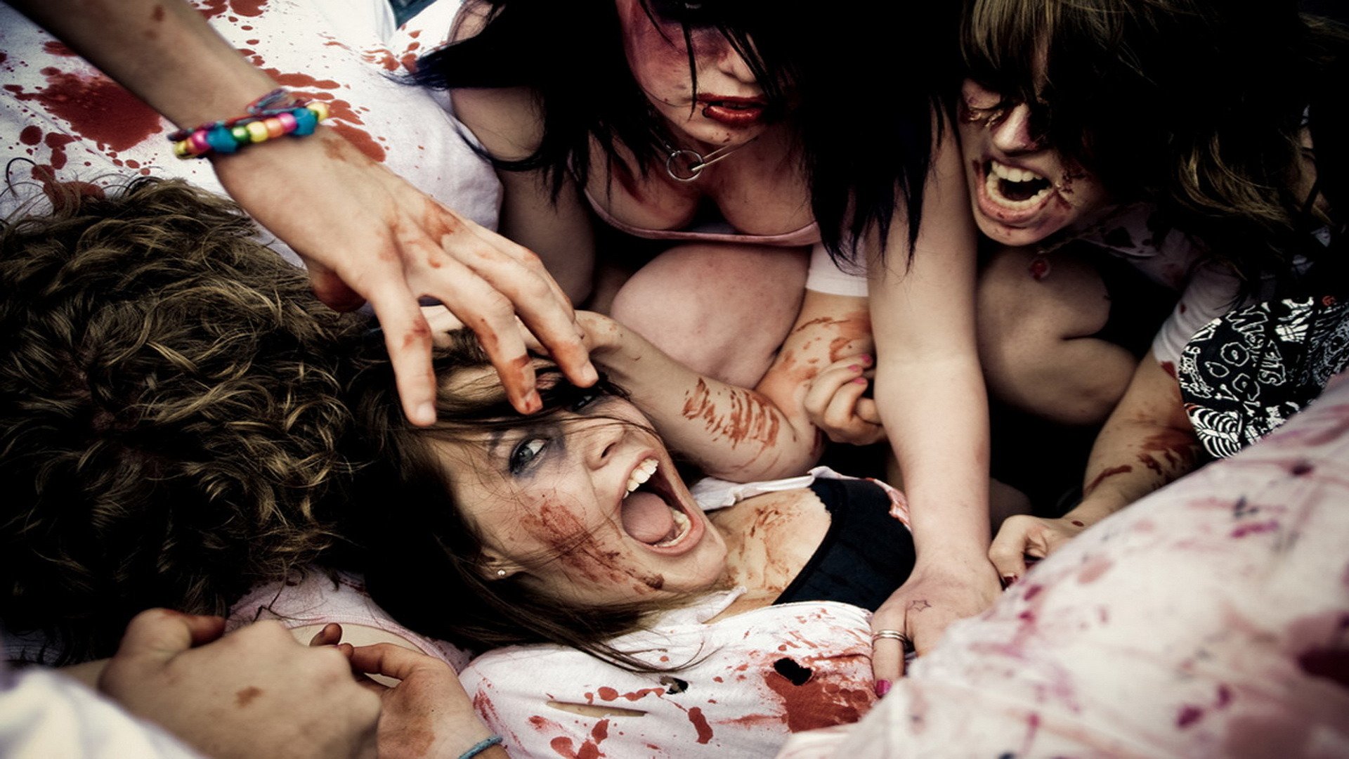 girls blood fight