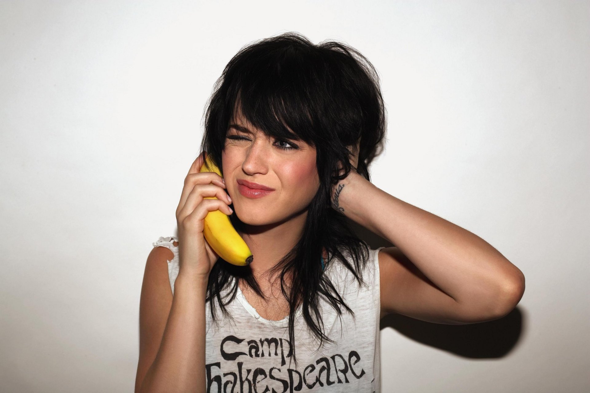 katy perry banana telefono