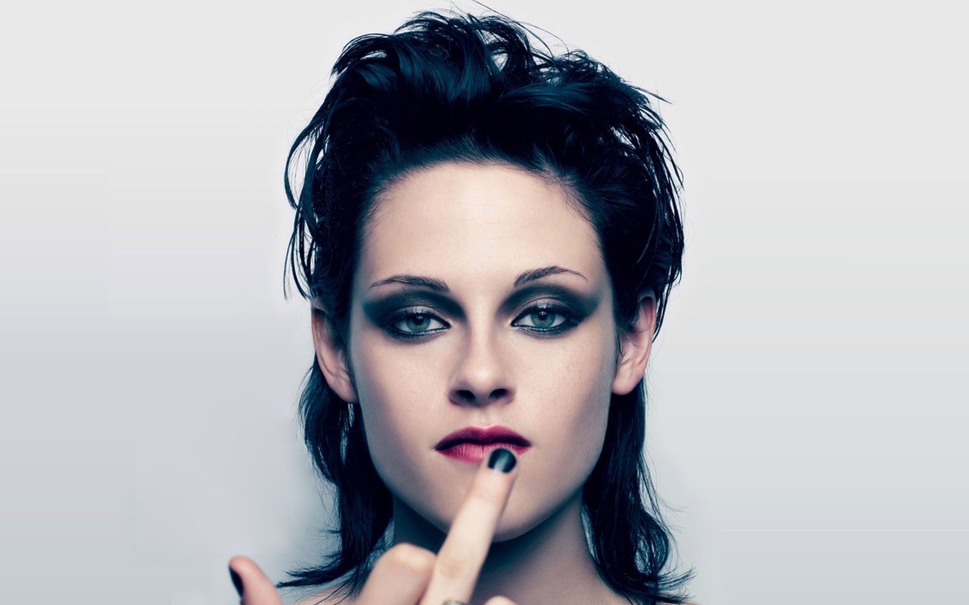 kristen stewart gesto