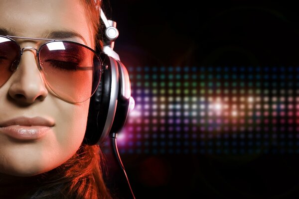 Musical mood in headphones and glasses