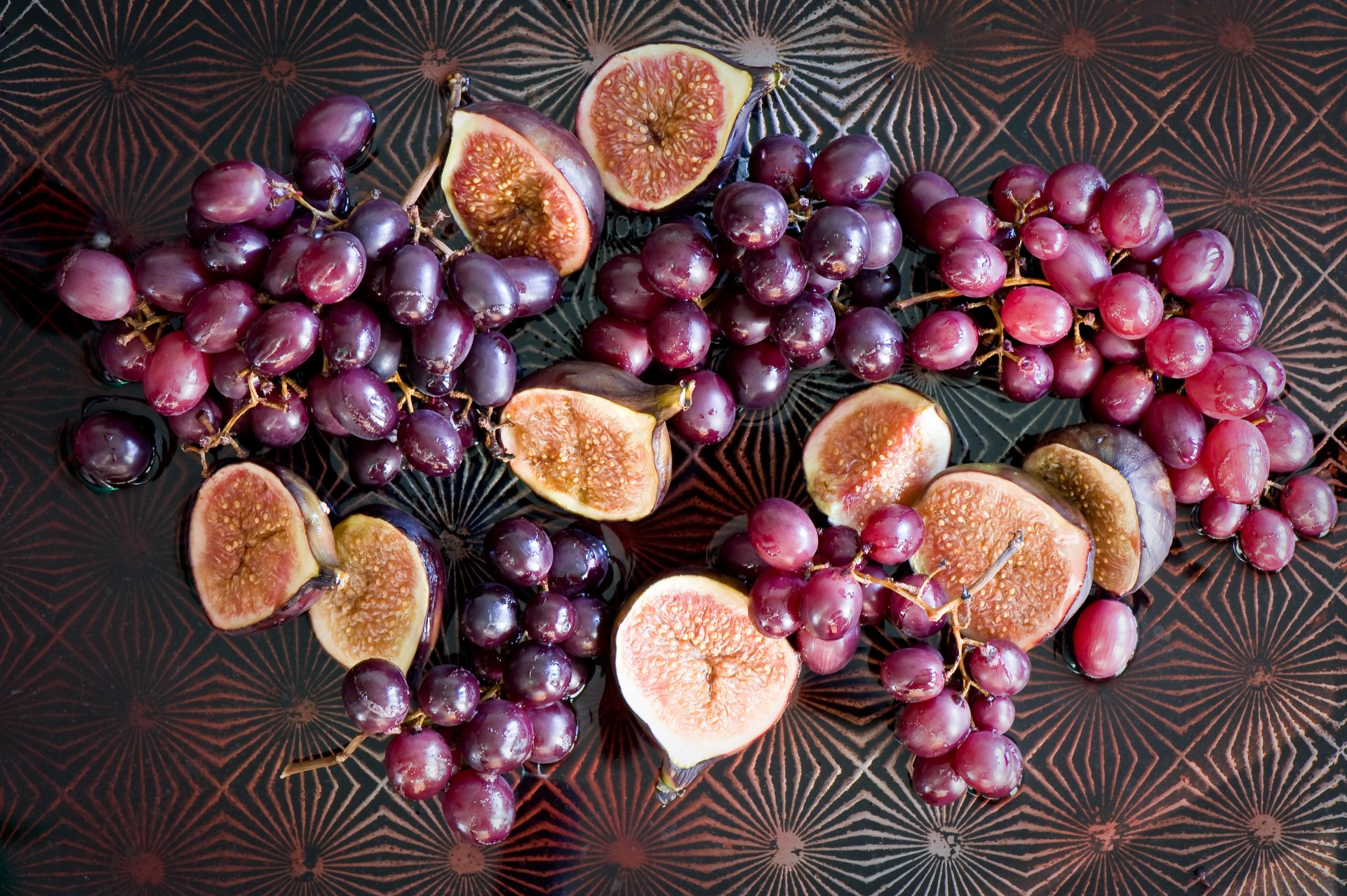 grapes figs fruits berrie