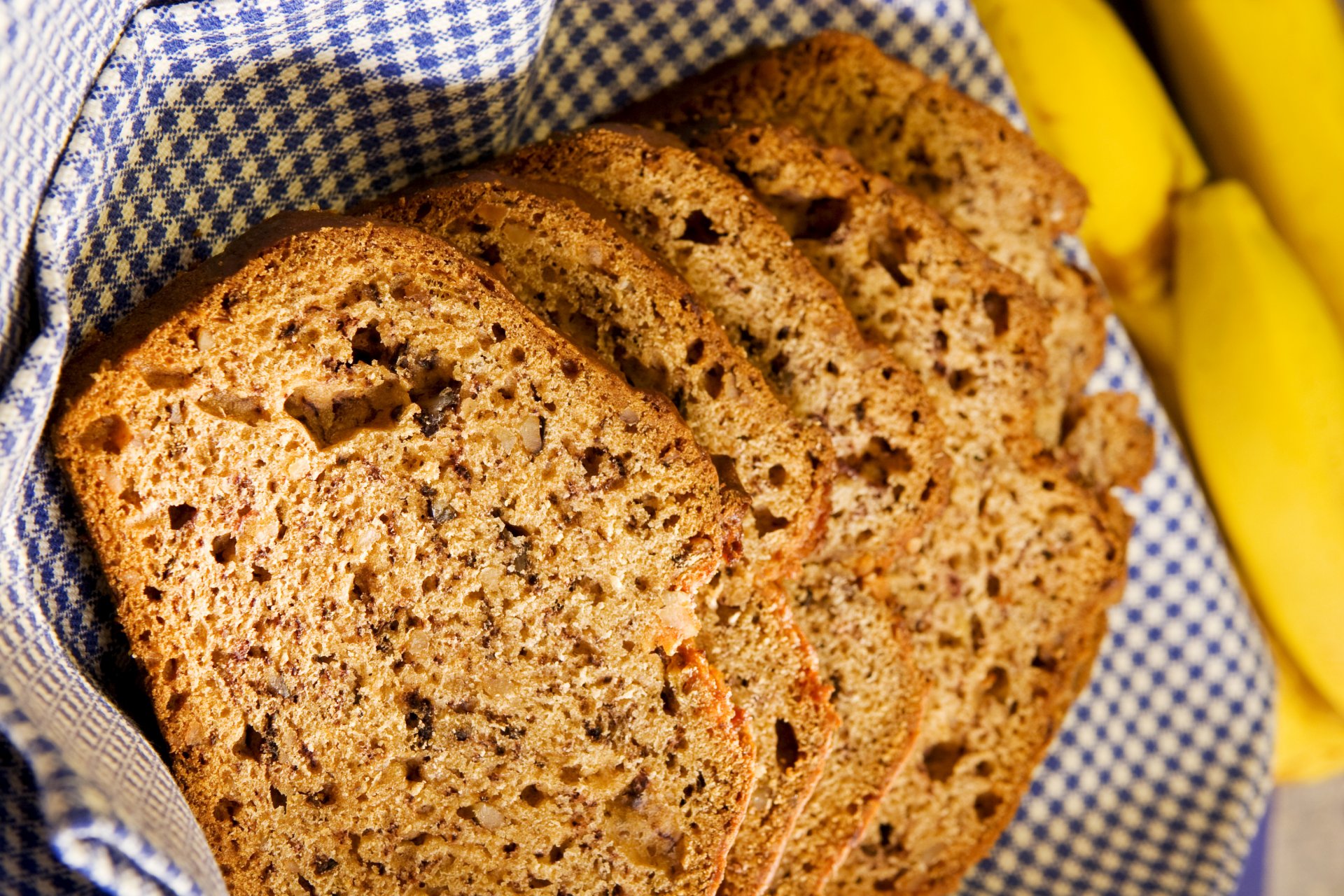 getreide mehl brot