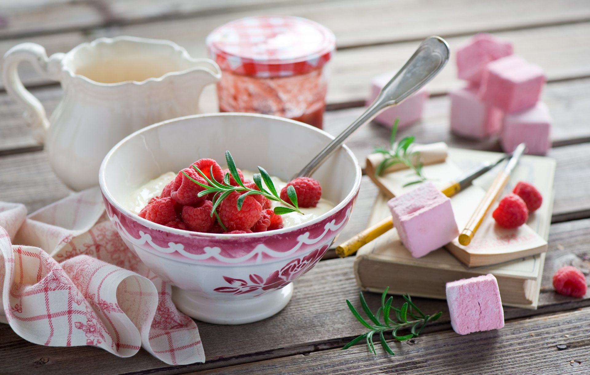 cottage berries raspberry breakfast