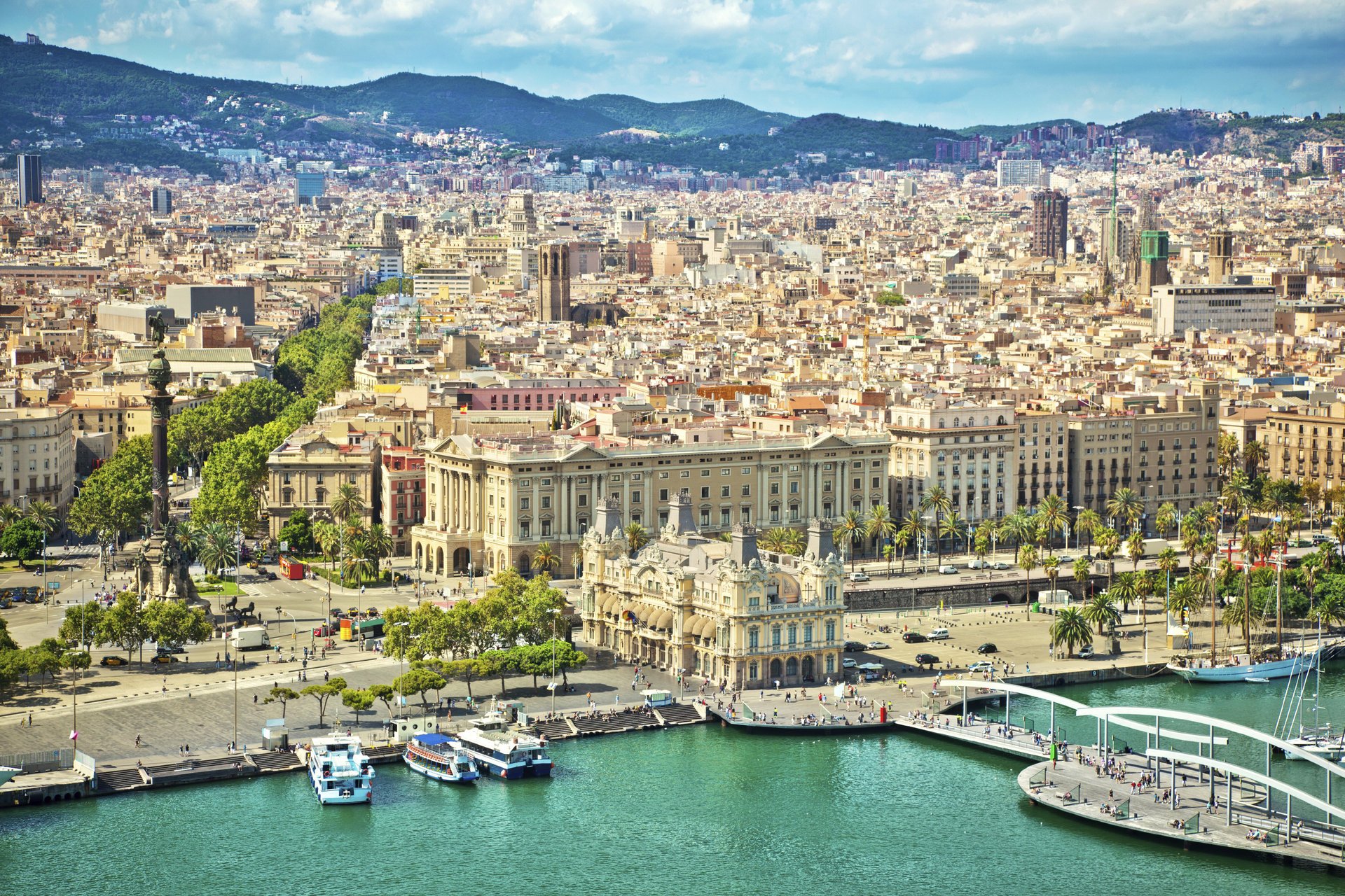 barcelona spain promenade