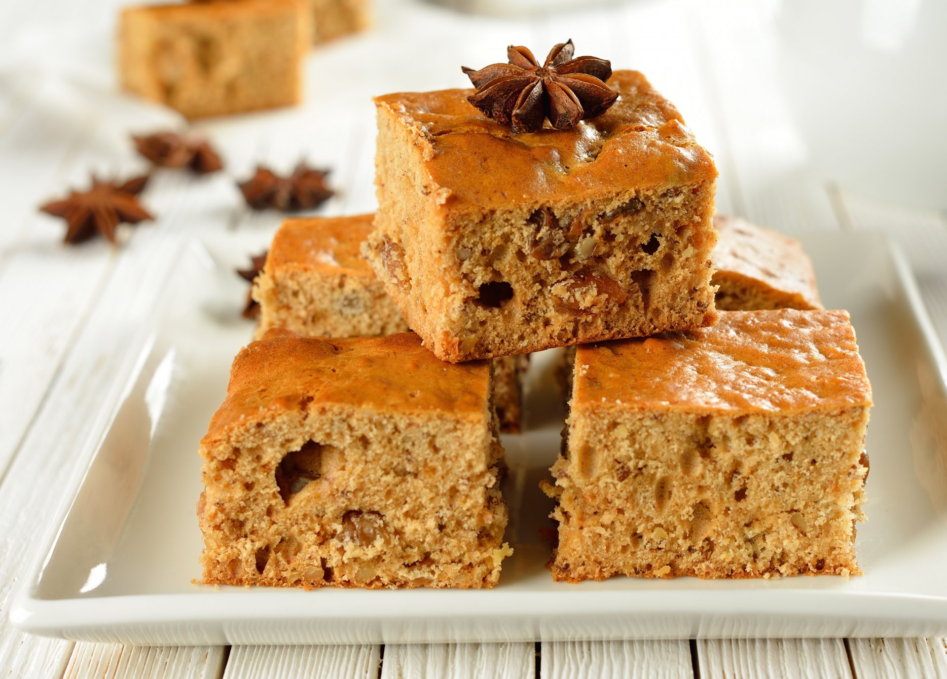 weet honey cake star anise focu