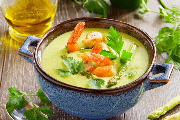 Puré de sopa con mariscos y verduras