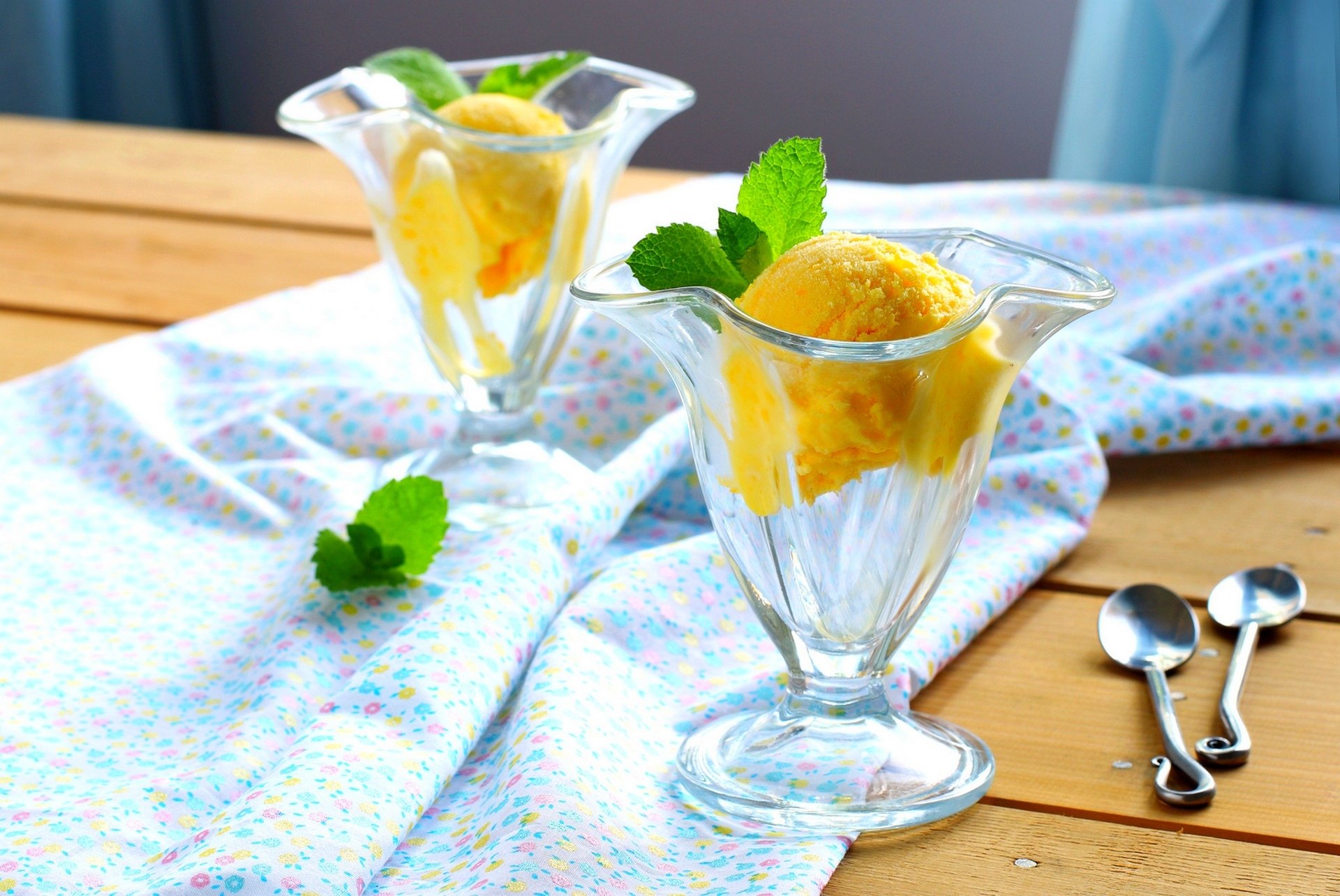 food ice cream sweet dessert cups mint