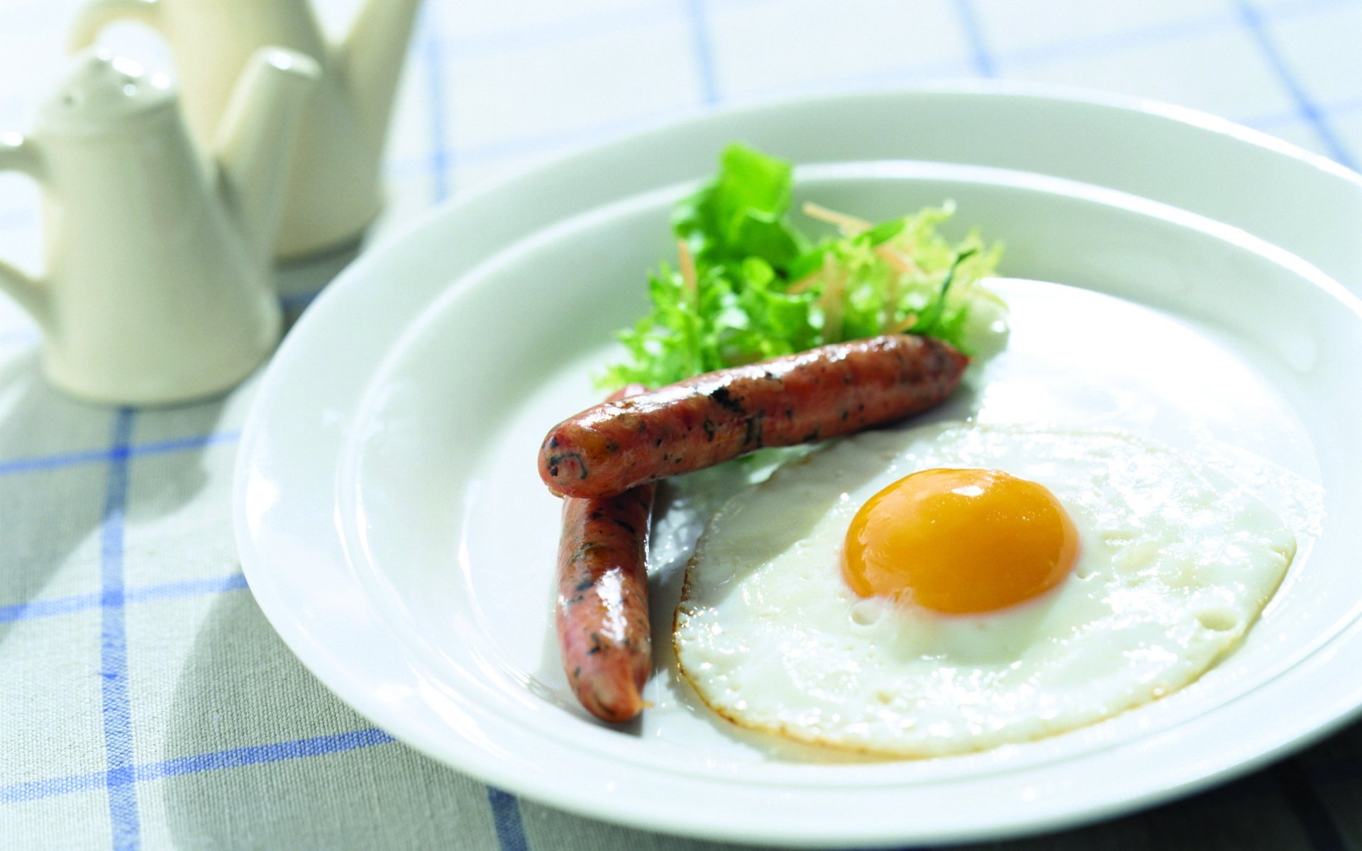 breakfast eggs sausage