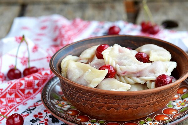 Plat National ukrainien— vareniki