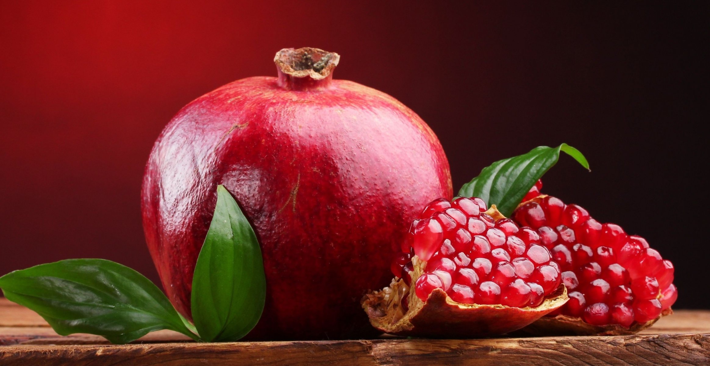 essen granatapfel frucht rot blätter blatt tapete widescreen vollbild widescreen hintergrund widescreen