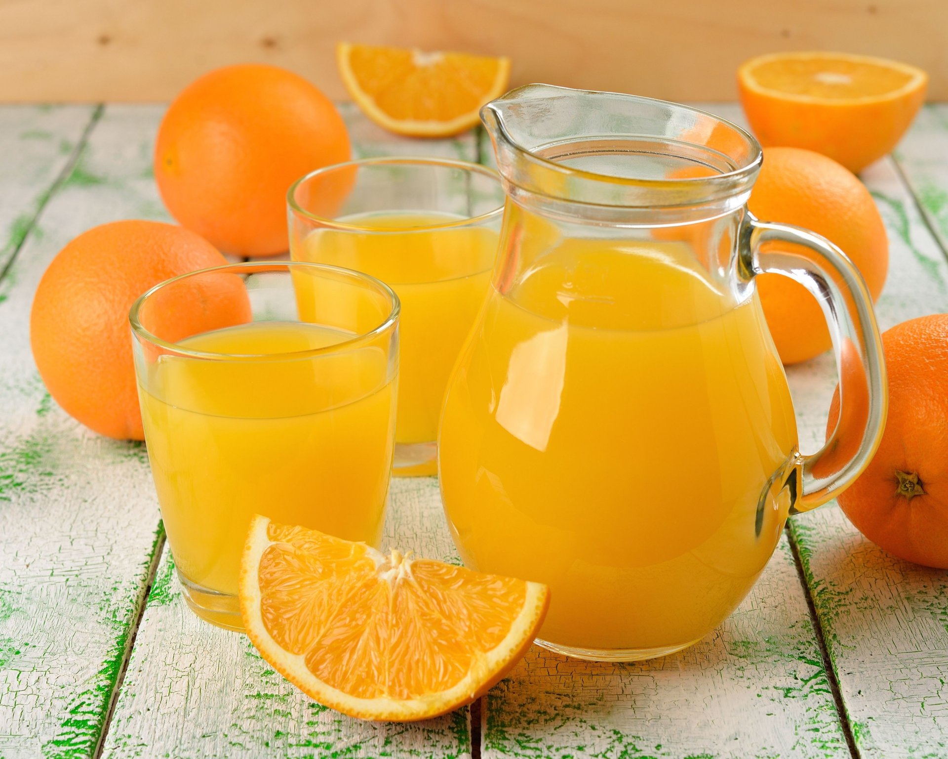 orangensaft orangen krug gläser getränk