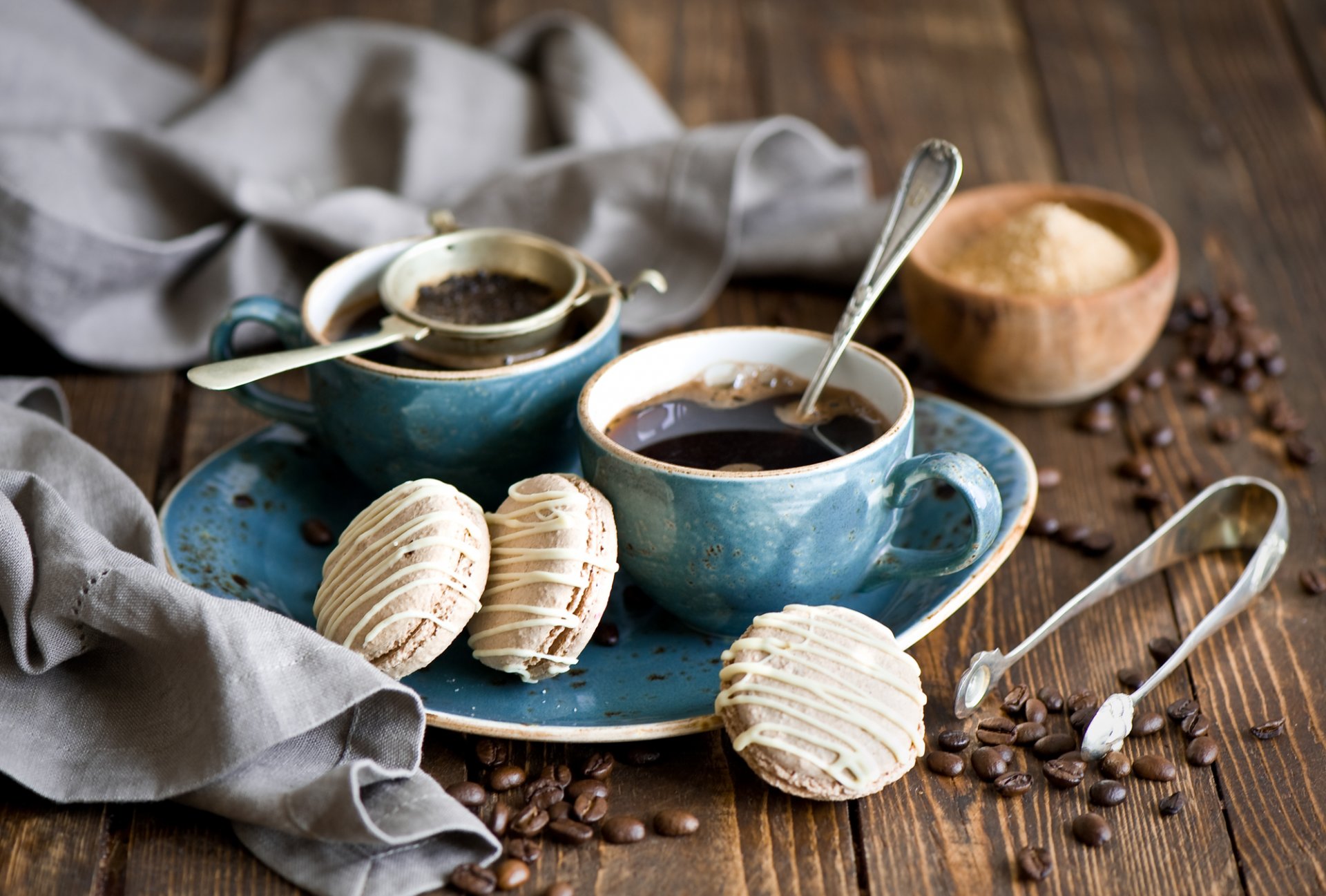 café biscuits macaron macaron cuisson glaçage dessert sucré sucre grain tasse service passoire pinces cuillère nature morte anna verdina