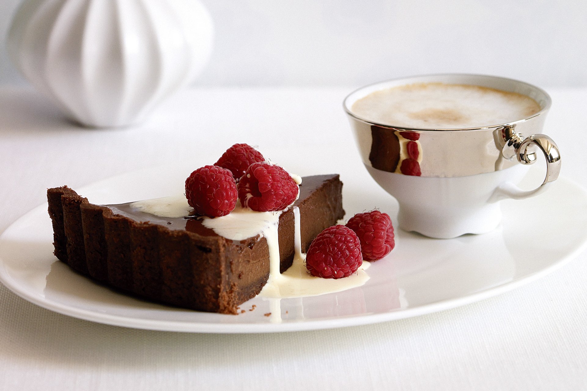 cup of coffee cappuccino dessert cake cake sweet food raspberries cream food raspberries cup coffee