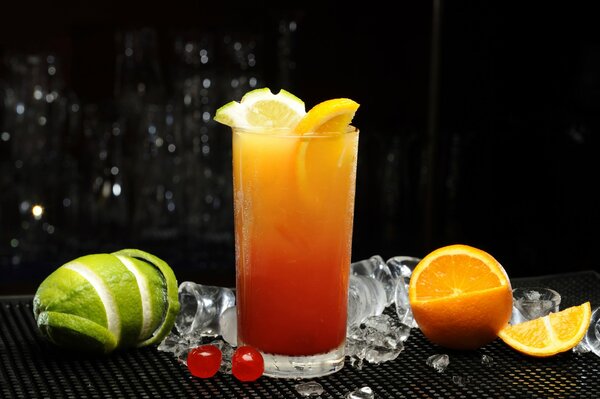 Cocktail Floride avec jus d orange et de citron vert