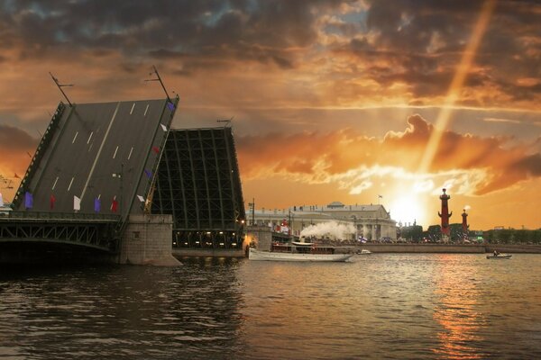 Drawbridges in St. Petersburg with a beautiful order