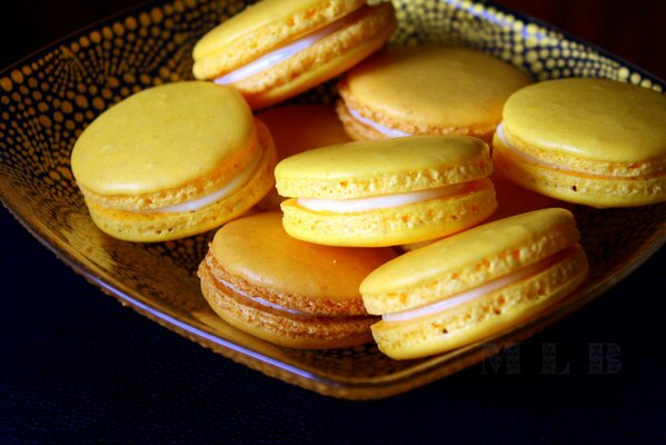 Yellow macaroon. Fullscreen background