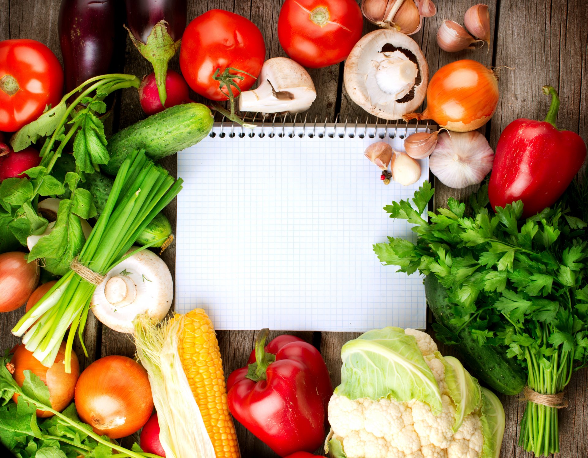 cuaderno verduras coliflor ajo tomates pepinos champiñones verduras maíz pimiento rojo