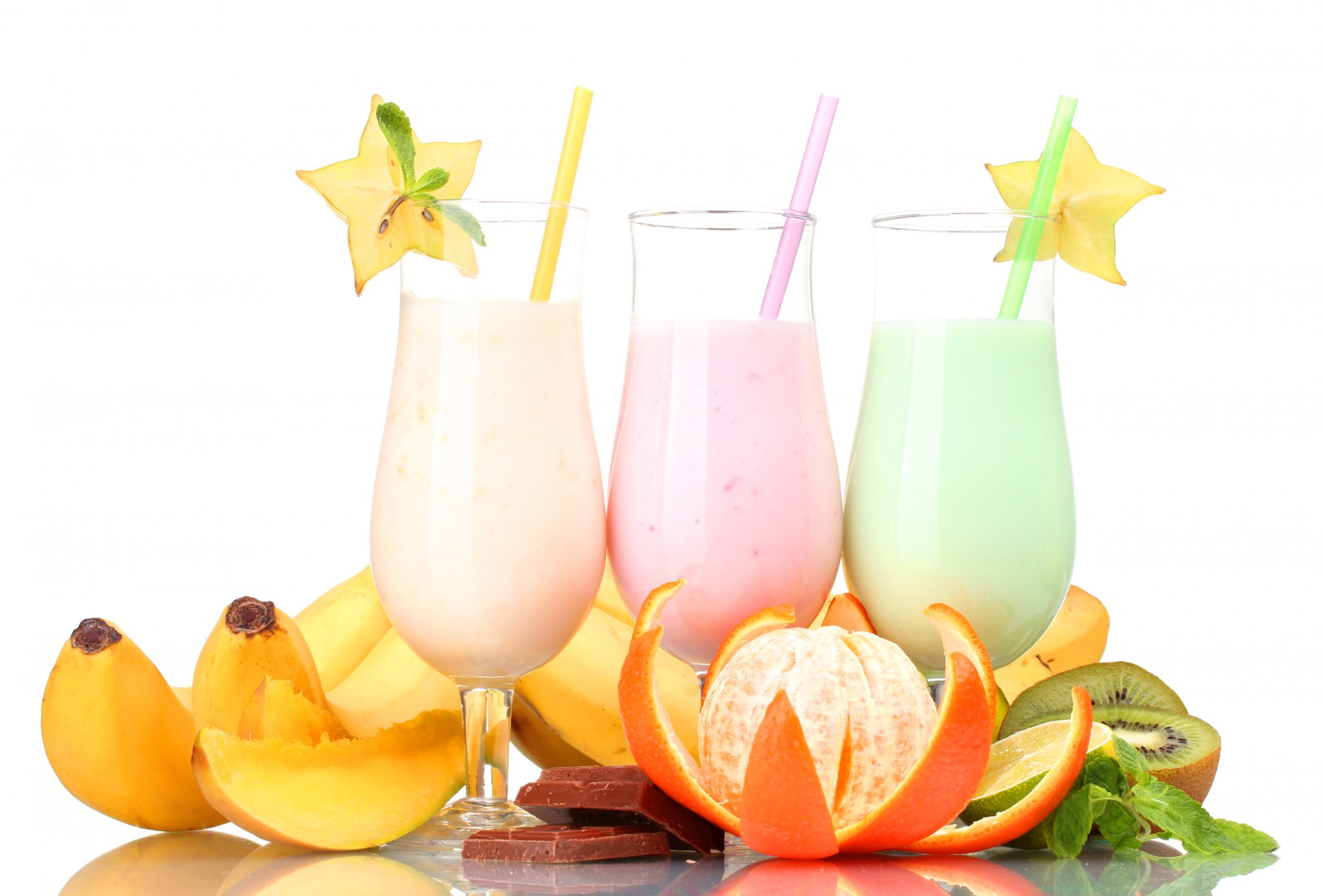 verres à vin smoothies milkshakes fruits tubes mandarine bananes chocolat kiwi menthe