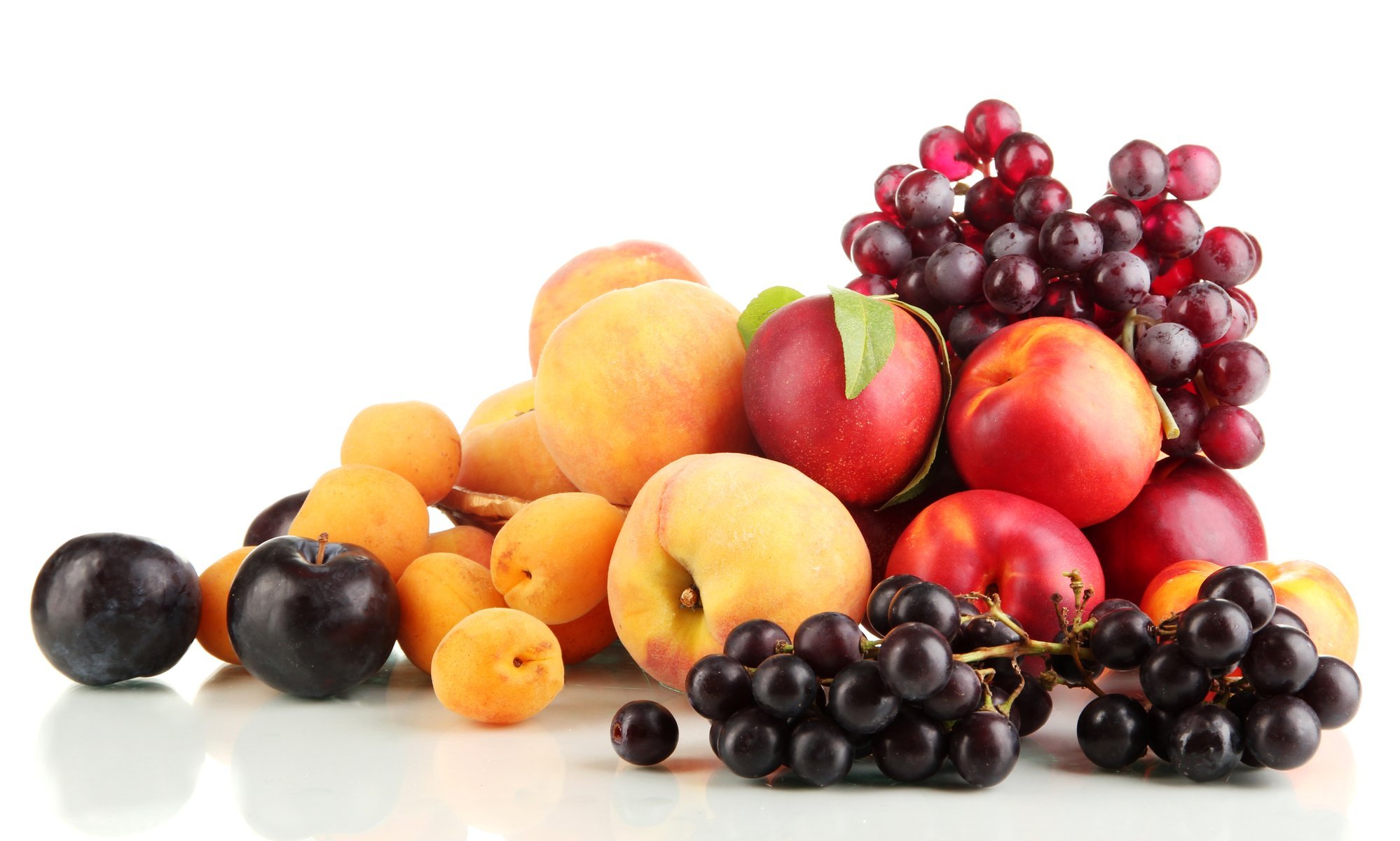 grapes plum apricots peaches nectarine fruits berrie