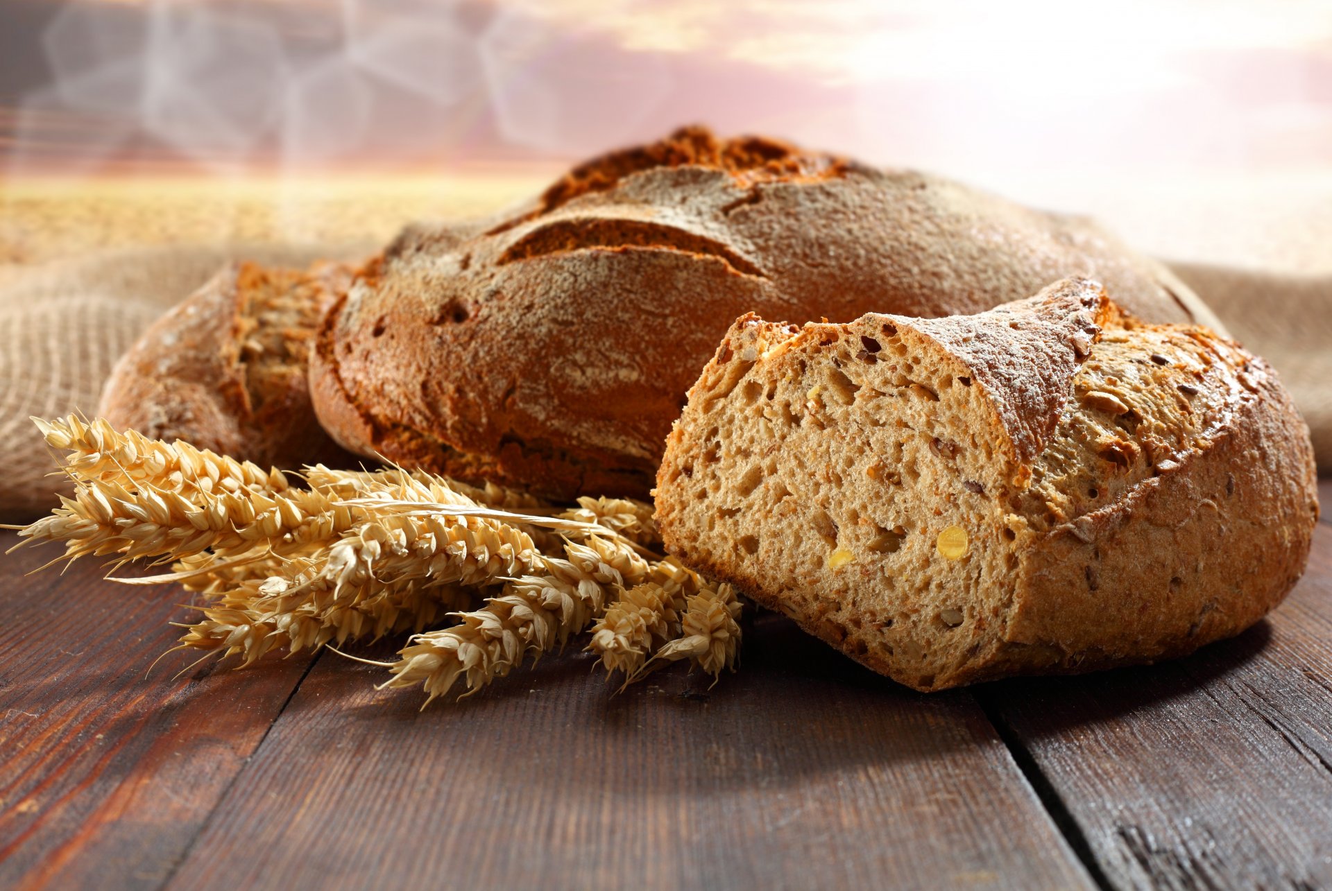 table bread ears bokeh