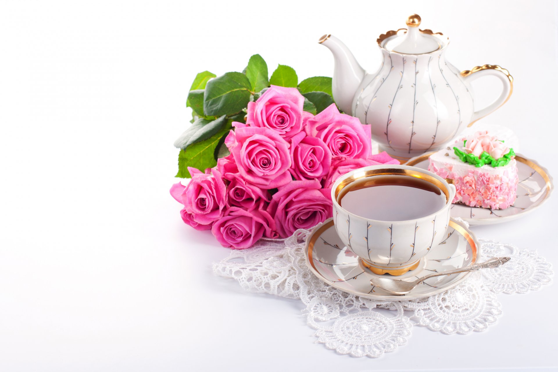 cup kettle tea drink cake dessert sweet flower roses bouquet napkin lace